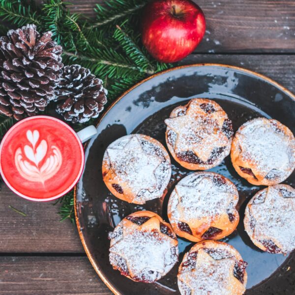 Mulled Wine and Mince Pies