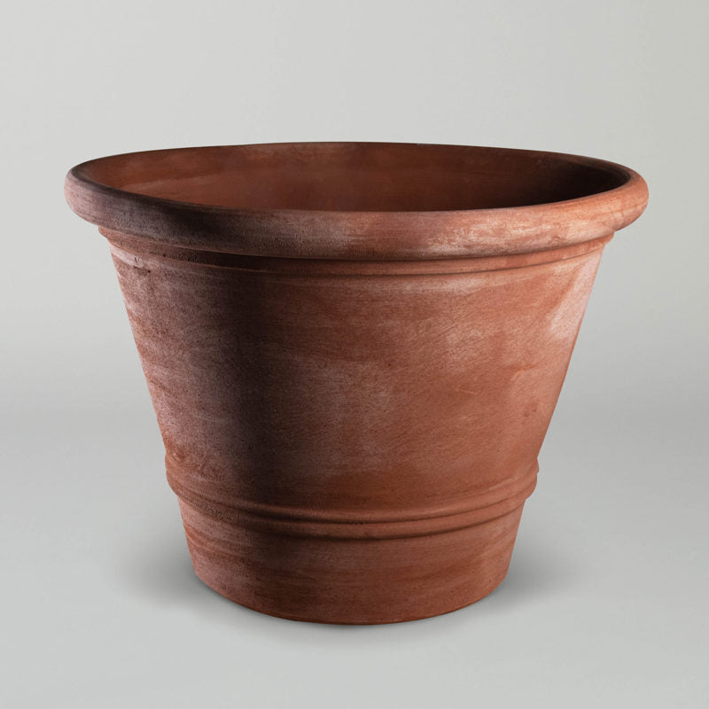 Liscio Vase | large Terracotta flower pot shape planter