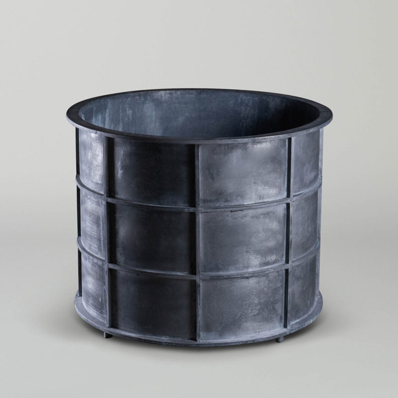 Ribbed Drum | Cylinder garden planter in quality Zinc