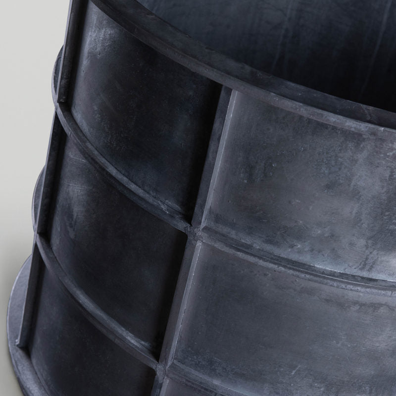 Ribbed Drum | Cylinder garden planter in quality Zinc